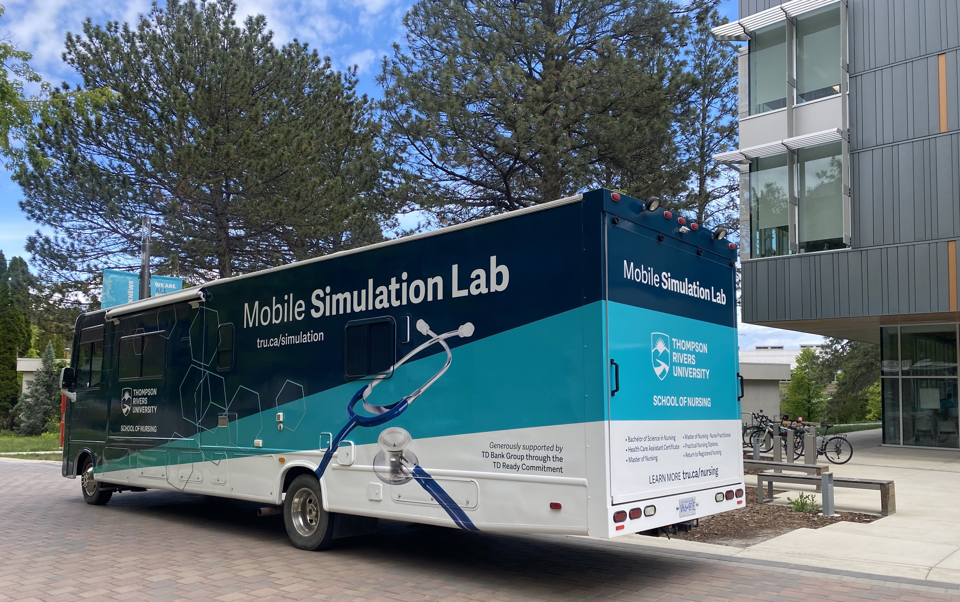 Mobile Sim Lab bus